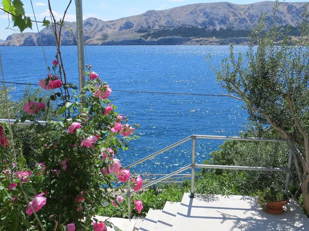Apartments Kricin II Baška