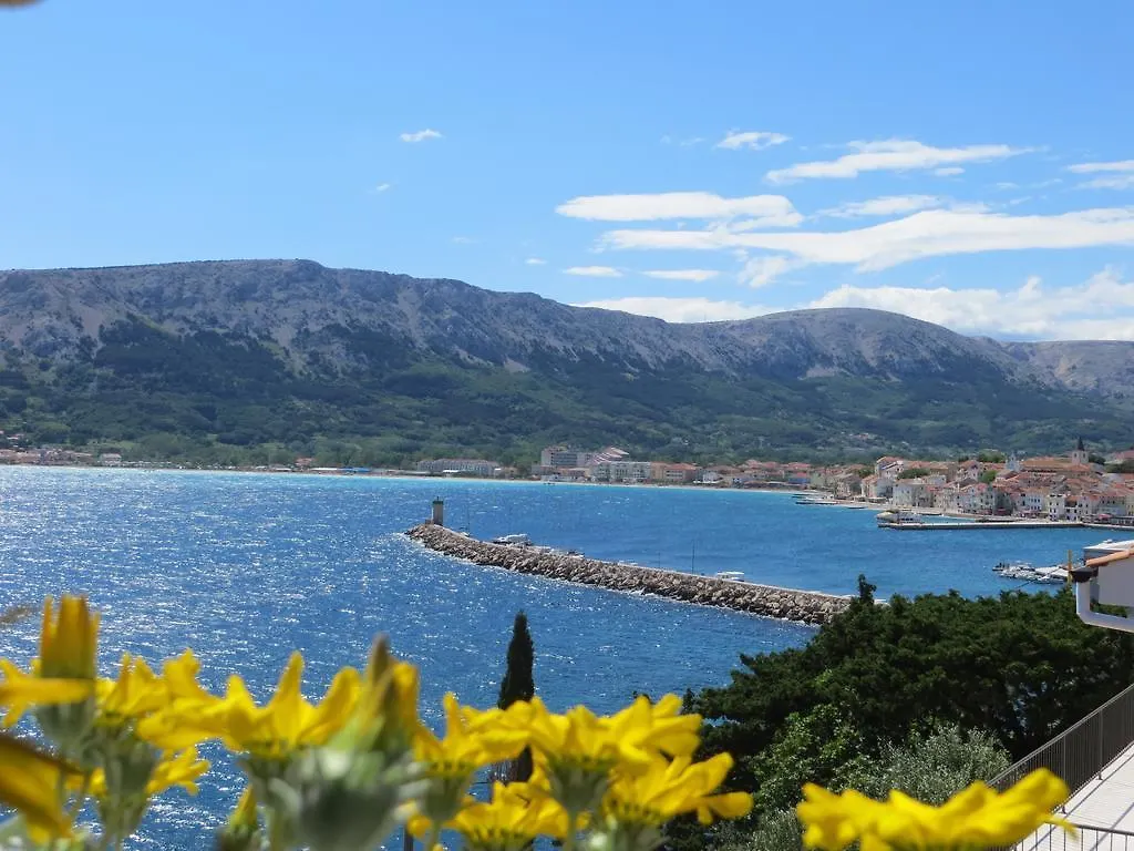 Apartments Kricin II Baška