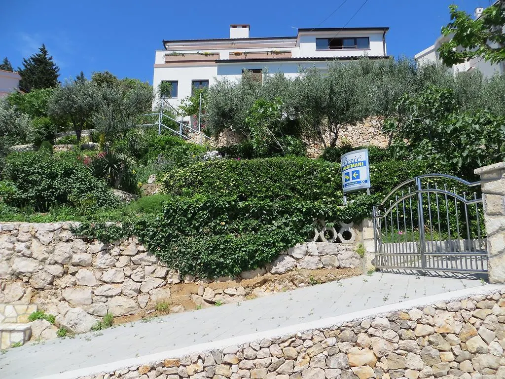 Apartments Kricin II Baška 0*,